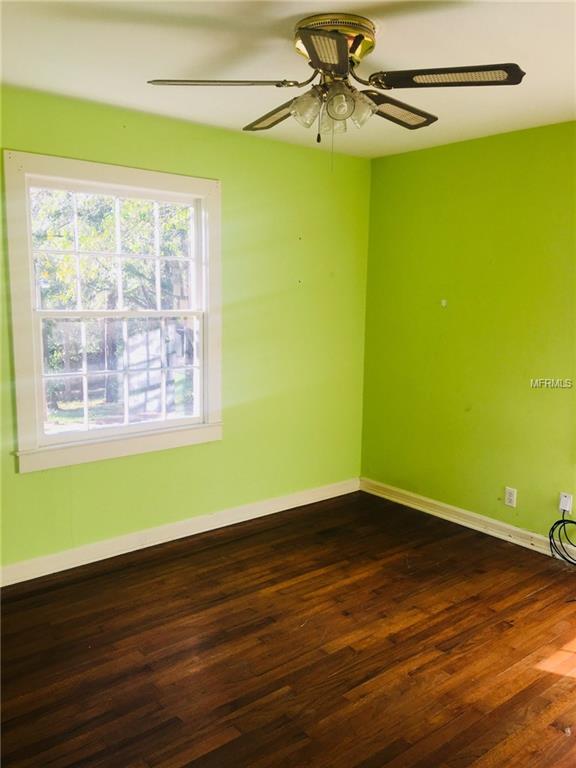 20 W BARNES AVENUE, CHATTAHOOCHEE, Florida 32324, 2 Bedrooms Bedrooms, 4 Rooms Rooms,1 BathroomBathrooms,Residential,For sale,BARNES,W7637697