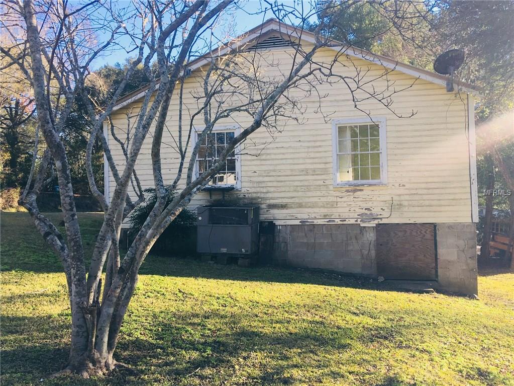 20 W BARNES AVENUE, CHATTAHOOCHEE, Florida 32324, 2 Bedrooms Bedrooms, 4 Rooms Rooms,1 BathroomBathrooms,Residential,For sale,BARNES,W7637697