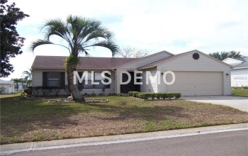 1053 CARACARA CIRCLE S, LAKELAND, Florida 33809, 2 Bedrooms Bedrooms, 7 Rooms Rooms,2 BathroomsBathrooms,Residential,For sale,CARACARA CIRCLE,L4725475