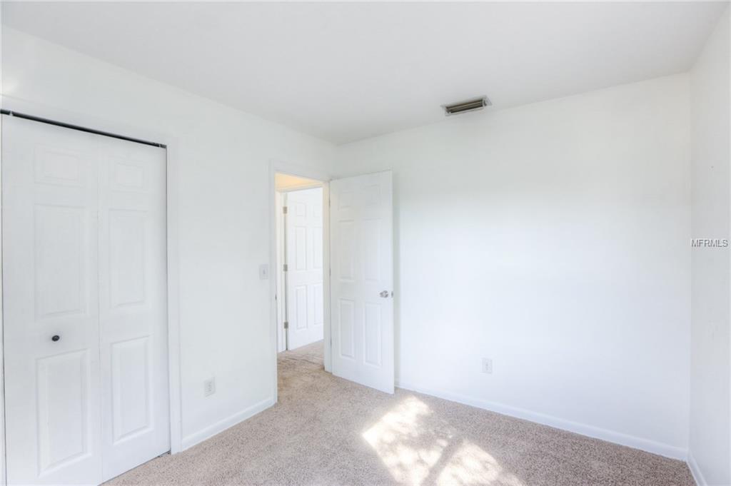 647 N 4TH AVENUE, DELTONA, Florida 32725, 2 Bedrooms Bedrooms, 4 Rooms Rooms,1 BathroomBathrooms,Residential,For sale,4TH,O5561495