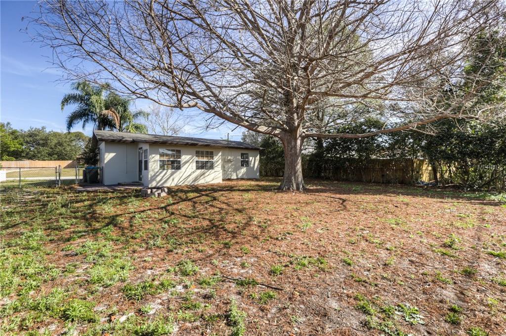 647 N 4TH AVENUE, DELTONA, Florida 32725, 2 Bedrooms Bedrooms, 4 Rooms Rooms,1 BathroomBathrooms,Residential,For sale,4TH,O5561495