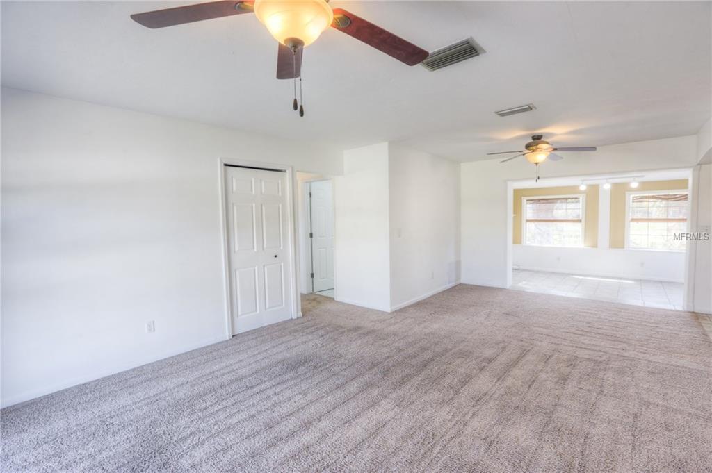 647 N 4TH AVENUE, DELTONA, Florida 32725, 2 Bedrooms Bedrooms, 4 Rooms Rooms,1 BathroomBathrooms,Residential,For sale,4TH,O5561495