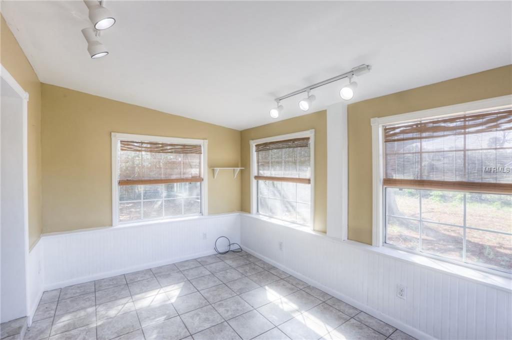 647 N 4TH AVENUE, DELTONA, Florida 32725, 2 Bedrooms Bedrooms, 4 Rooms Rooms,1 BathroomBathrooms,Residential,For sale,4TH,O5561495