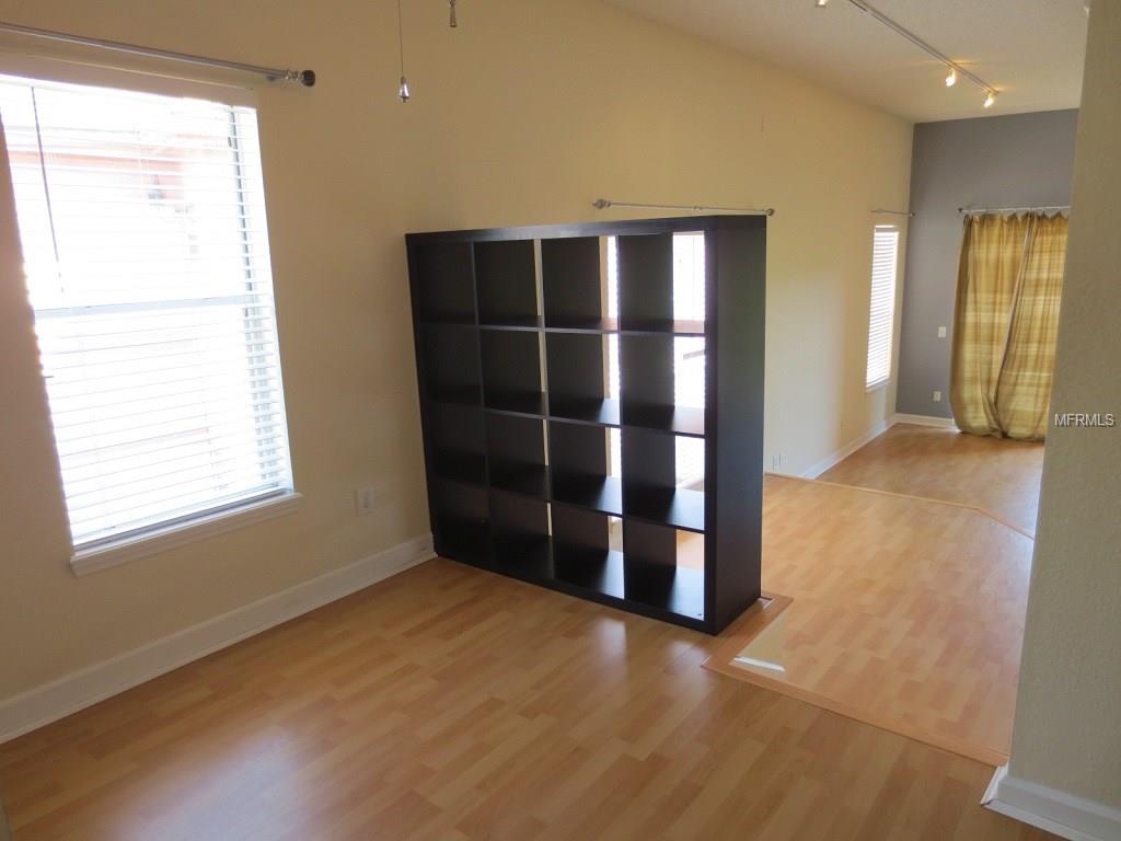 714 SEAGATE DRIVE, TAMPA, Florida 33602, 1 Bedroom Bedrooms, 5 Rooms Rooms,1 BathroomBathrooms,Residential,For sale,SEAGATE,T2928251