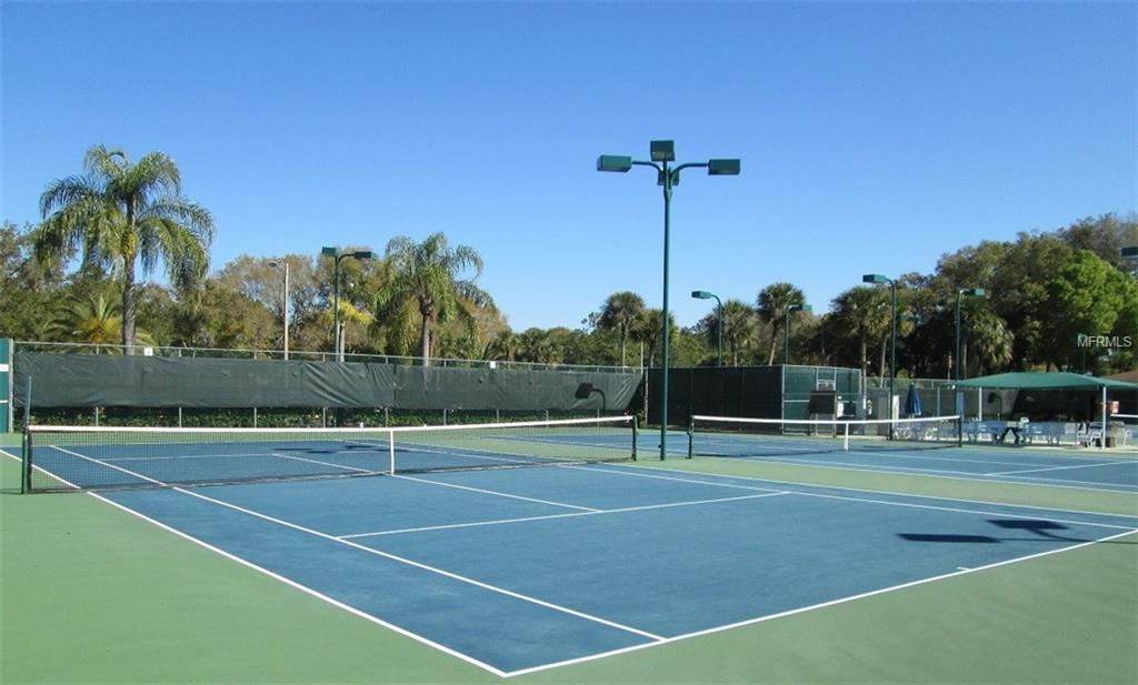 1001 TARTAN DRIVE, PALM HARBOR, Florida 34684, 1 Bedroom Bedrooms, 4 Rooms Rooms,1 BathroomBathrooms,Residential,For sale,TARTAN,U7847556