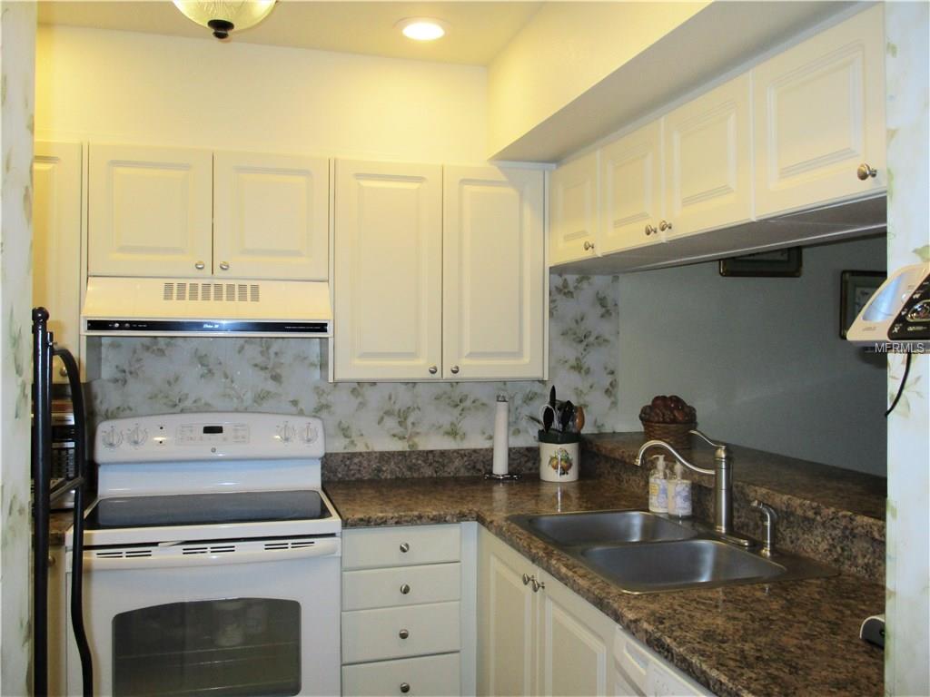 1001 TARTAN DRIVE, PALM HARBOR, Florida 34684, 1 Bedroom Bedrooms, 4 Rooms Rooms,1 BathroomBathrooms,Residential,For sale,TARTAN,U7847556