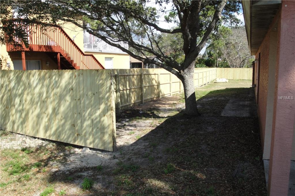 8615 VAMO ROAD, SARASOTA, Florida 34231, 2 Bedrooms Bedrooms, 3 Rooms Rooms,2 BathroomsBathrooms,Residential,For sale,VAMO,A4179380