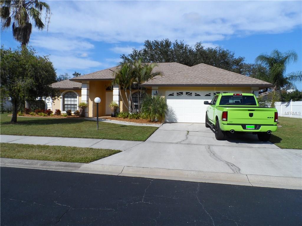 2665 MAN OF WAR CIRCLE, SARASOTA, Florida 34240, 3 Bedrooms Bedrooms, 8 Rooms Rooms,2 BathroomsBathrooms,Residential,For sale,MAN OF WAR,A4202623