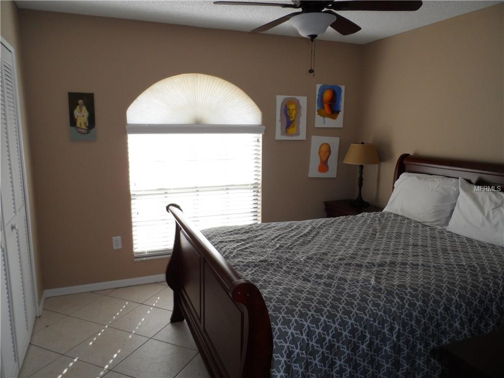 2665 MAN OF WAR CIRCLE, SARASOTA, Florida 34240, 3 Bedrooms Bedrooms, 8 Rooms Rooms,2 BathroomsBathrooms,Residential,For sale,MAN OF WAR,A4202623