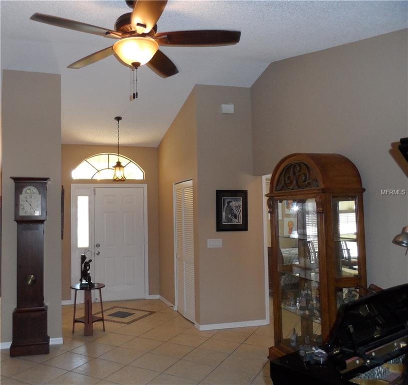 2665 MAN OF WAR CIRCLE, SARASOTA, Florida 34240, 3 Bedrooms Bedrooms, 8 Rooms Rooms,2 BathroomsBathrooms,Residential,For sale,MAN OF WAR,A4202623