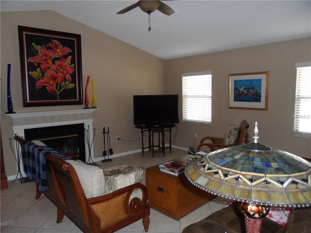 2665 MAN OF WAR CIRCLE, SARASOTA, Florida 34240, 3 Bedrooms Bedrooms, 8 Rooms Rooms,2 BathroomsBathrooms,Residential,For sale,MAN OF WAR,A4202623