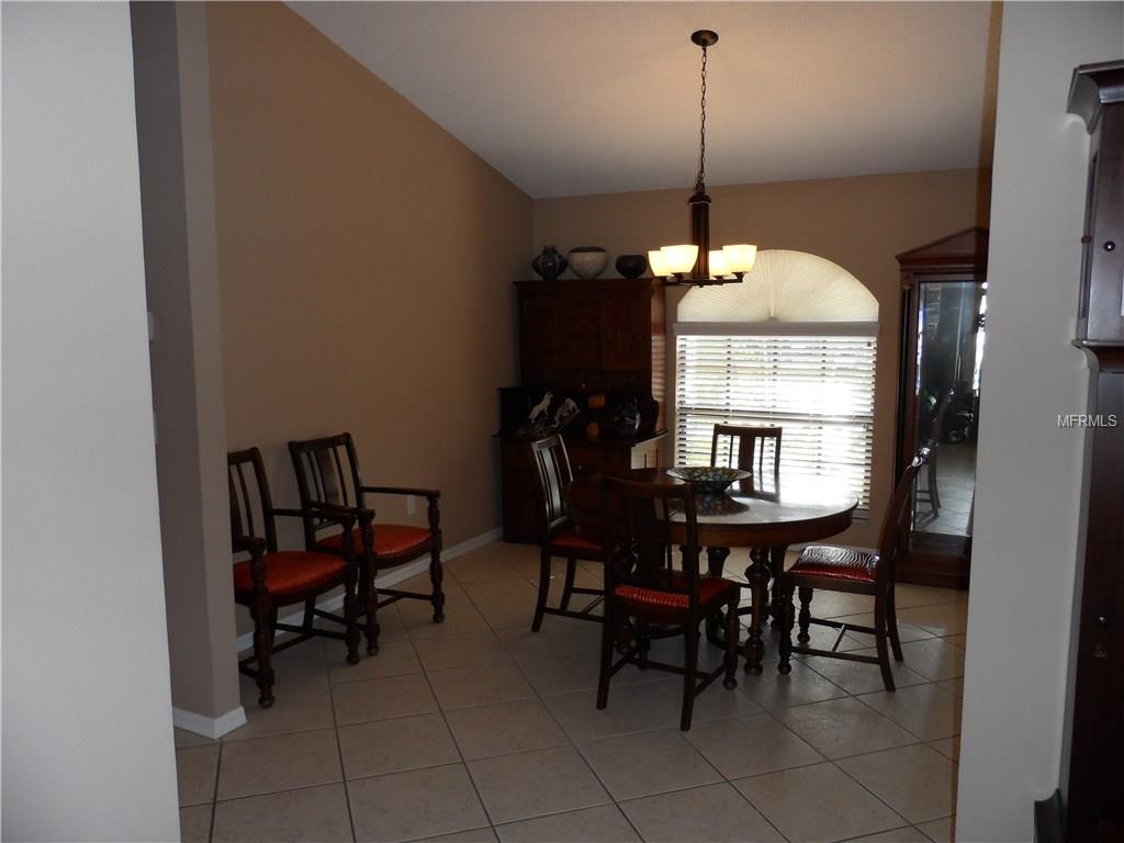 2665 MAN OF WAR CIRCLE, SARASOTA, Florida 34240, 3 Bedrooms Bedrooms, 8 Rooms Rooms,2 BathroomsBathrooms,Residential,For sale,MAN OF WAR,A4202623