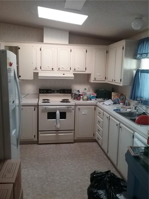 8427 REGAL WAY, PALMETTO, Florida 34221, 2 Bedrooms Bedrooms, 3 Rooms Rooms,2 BathroomsBathrooms,Residential,For sale,REGAL,A4206305