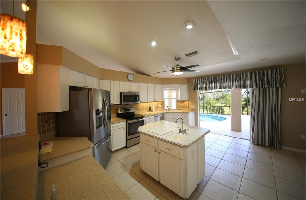 11 AMBERJACK TERRACE, PLACIDA, Florida 33946, 3 Bedrooms Bedrooms, 6 Rooms Rooms,2 BathroomsBathrooms,Residential,For sale,AMBERJACK,D5922505