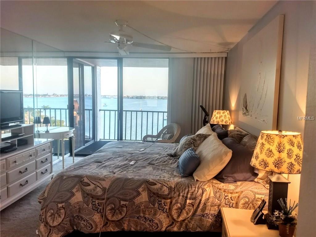 6361 BAHIA DEL MAR BOULEVARD, ST PETERSBURG, Florida 33715, 1 Bedroom Bedrooms, 4 Rooms Rooms,1 BathroomBathrooms,Residential,For sale,BAHIA DEL MAR,U7845454