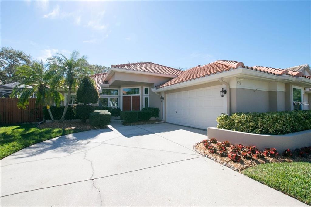 872 LIVE OAK TERRACE NE, ST PETERSBURG, Florida 33703, 3 Bedrooms Bedrooms, 7 Rooms Rooms,2 BathroomsBathrooms,Residential,For sale,LIVE OAK,U7846266