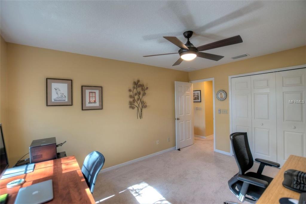 872 LIVE OAK TERRACE NE, ST PETERSBURG, Florida 33703, 3 Bedrooms Bedrooms, 7 Rooms Rooms,2 BathroomsBathrooms,Residential,For sale,LIVE OAK,U7846266