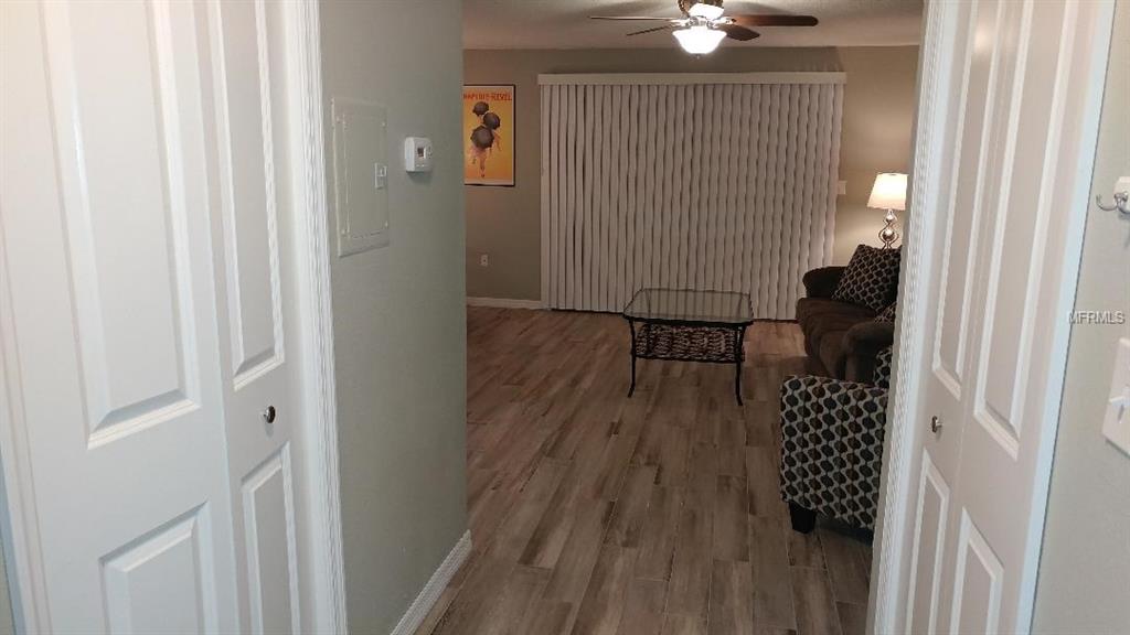 6000 1ST AVENUE S, ST PETERSBURG, Florida 33707, 1 Bedroom Bedrooms, 3 Rooms Rooms,1 BathroomBathrooms,Residential,For sale,1ST,U7846573