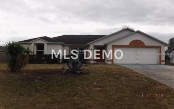 2105 SWANSON DRIVE, DELTONA, Florida 32738, 3 Bedrooms Bedrooms, 3 Rooms Rooms,2 BathroomsBathrooms,Residential,For sale,SWANSON,O5561663