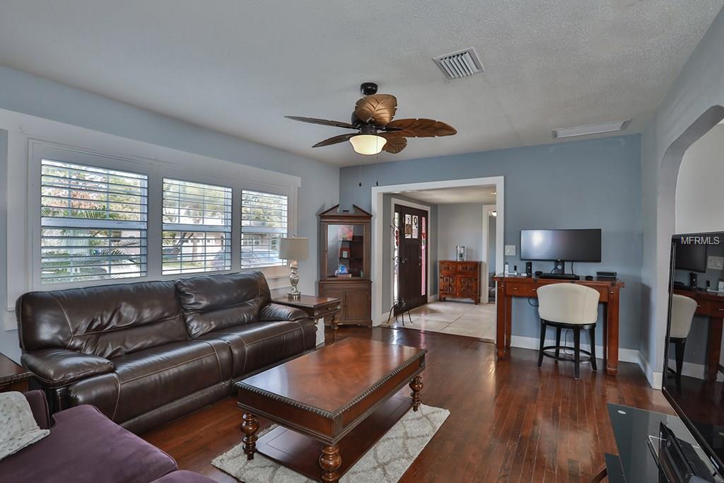 3706 W SEVILLA STREET, TAMPA, Florida 33629, 4 Bedrooms Bedrooms, 3 Rooms Rooms,2 BathroomsBathrooms,Residential,For sale,SEVILLA,T2928383