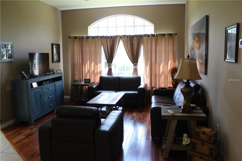 7821 STARFIRE WAY, NEW PORT RICHEY, Florida 34654, 3 Bedrooms Bedrooms, 5 Rooms Rooms,2 BathroomsBathrooms,Residential,For sale,STARFIRE,U7847633