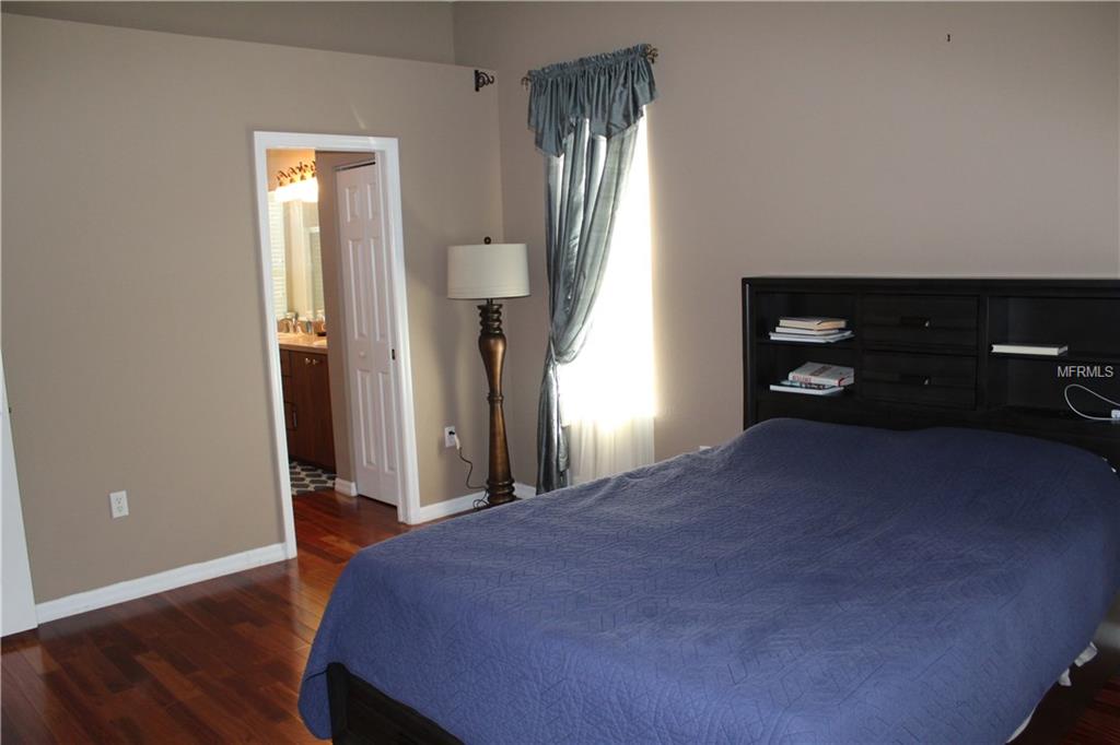 7821 STARFIRE WAY, NEW PORT RICHEY, Florida 34654, 3 Bedrooms Bedrooms, 5 Rooms Rooms,2 BathroomsBathrooms,Residential,For sale,STARFIRE,U7847633