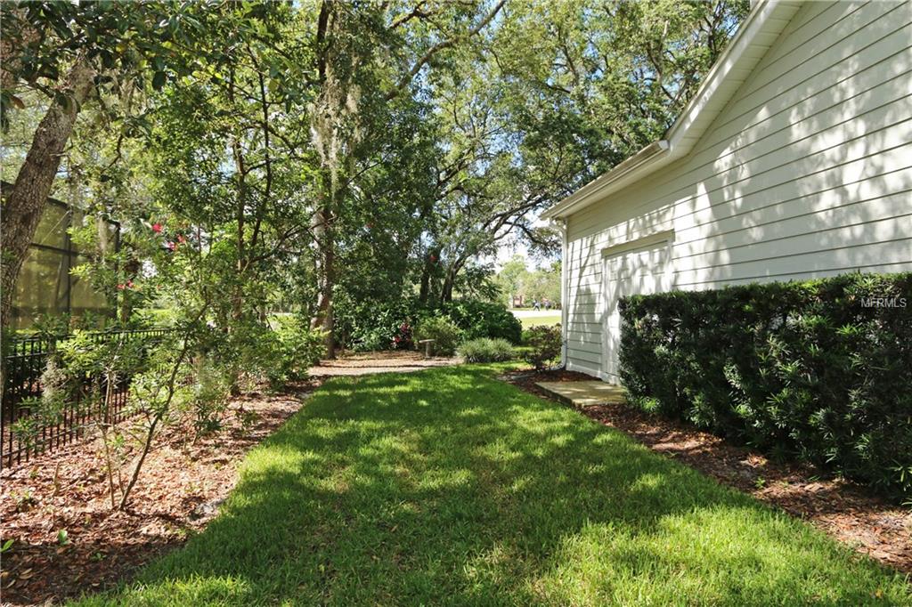 103 ASHFORD DRIVE, WINTER SPRINGS, Florida 32708, 4 Bedrooms Bedrooms, 8 Rooms Rooms,4 BathroomsBathrooms,Residential,For sale,ASHFORD,O5522702