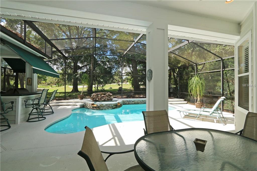 103 ASHFORD DRIVE, WINTER SPRINGS, Florida 32708, 4 Bedrooms Bedrooms, 8 Rooms Rooms,4 BathroomsBathrooms,Residential,For sale,ASHFORD,O5522702