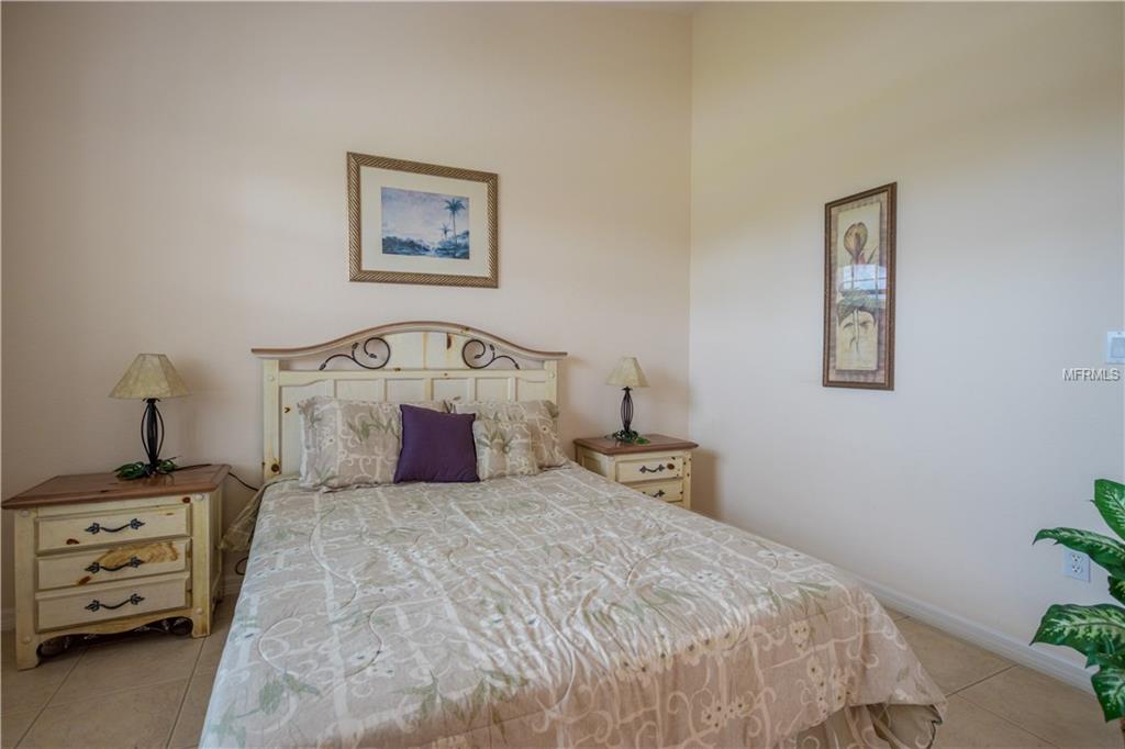 4270 W PRICE BOULEVARD, NORTH PORT, Florida 34286, 3 Bedrooms Bedrooms, 5 Rooms Rooms,2 BathroomsBathrooms,Residential,For sale,PRICE,C7242975