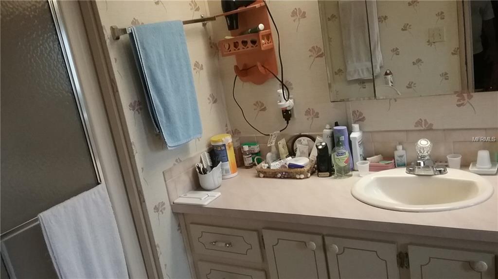 8506 COUNTESS AVENUE CIRCLE, PALMETTO, Florida 34221, 2 Bedrooms Bedrooms, 3 Rooms Rooms,2 BathroomsBathrooms,Residential,For sale,COUNTESS AVENUE,A4199599