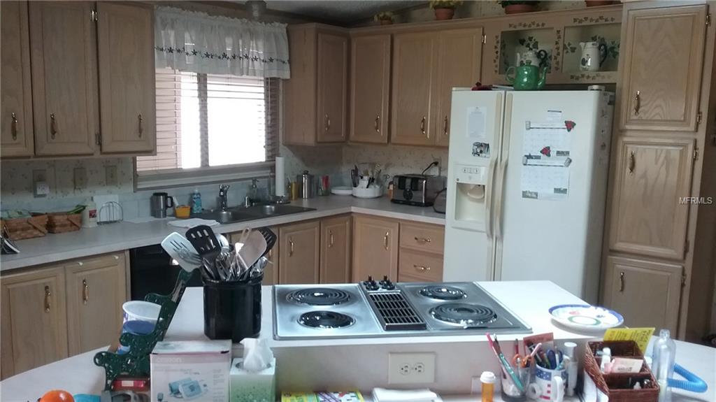 8506 COUNTESS AVENUE CIRCLE, PALMETTO, Florida 34221, 2 Bedrooms Bedrooms, 3 Rooms Rooms,2 BathroomsBathrooms,Residential,For sale,COUNTESS AVENUE,A4199599