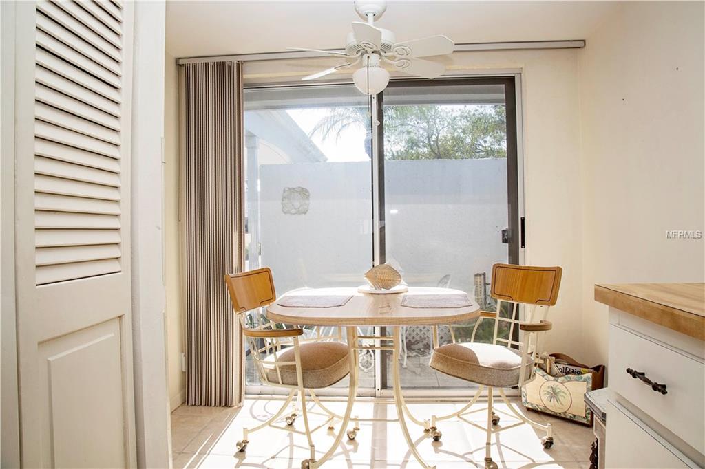 9415 KINGSTON DRIVE, BRADENTON, Florida 34210, 2 Bedrooms Bedrooms, 4 Rooms Rooms,2 BathroomsBathrooms,Residential,For sale,KINGSTON,A4203756