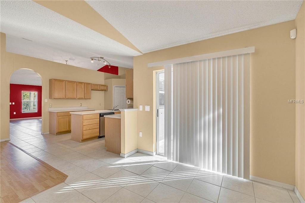 209 PLEASANT GARDENS DRIVE, APOPKA, Florida 32703, 3 Bedrooms Bedrooms, 6 Rooms Rooms,2 BathroomsBathrooms,Residential,For sale,PLEASANT GARDENS,O5554316