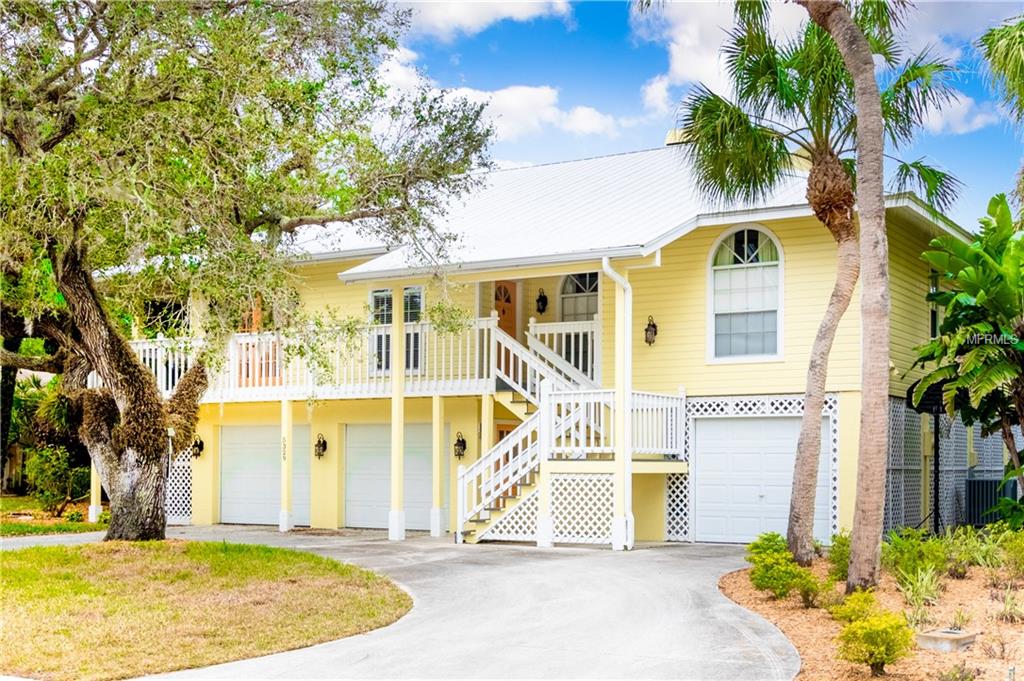 5329 SIESTA COURT, SARASOTA, Florida 34242, 3 Bedrooms Bedrooms, 3 Rooms Rooms,2 BathroomsBathrooms,Residential,For sale,SIESTA,A4206906