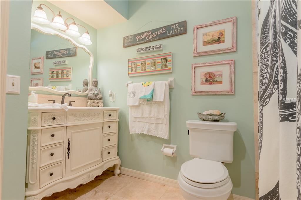 5329 SIESTA COURT, SARASOTA, Florida 34242, 3 Bedrooms Bedrooms, 3 Rooms Rooms,2 BathroomsBathrooms,Residential,For sale,SIESTA,A4206906