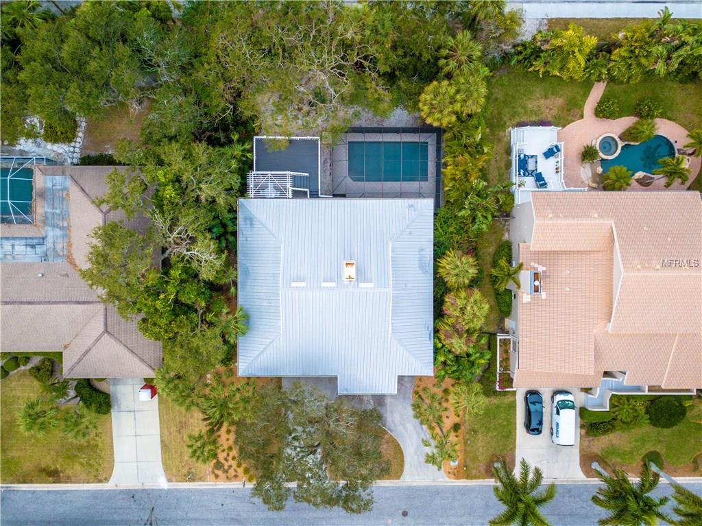 5329 SIESTA COURT, SARASOTA, Florida 34242, 3 Bedrooms Bedrooms, 3 Rooms Rooms,2 BathroomsBathrooms,Residential,For sale,SIESTA,A4206906