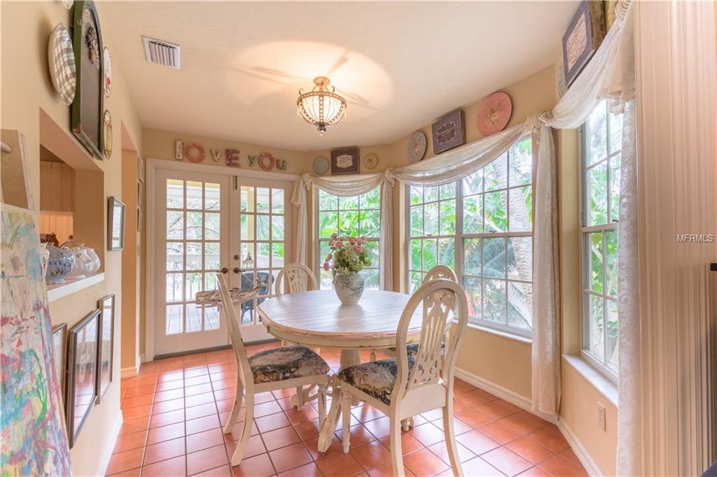 5329 SIESTA COURT, SARASOTA, Florida 34242, 3 Bedrooms Bedrooms, 3 Rooms Rooms,2 BathroomsBathrooms,Residential,For sale,SIESTA,A4206906