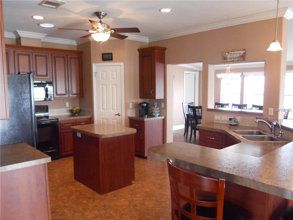 18675 US HIGHWAY 19 N, CLEARWATER, Florida 33764, 2 Bedrooms Bedrooms, 6 Rooms Rooms,2 BathroomsBathrooms,Residential,For sale,US HIGHWAY 19,U7845913