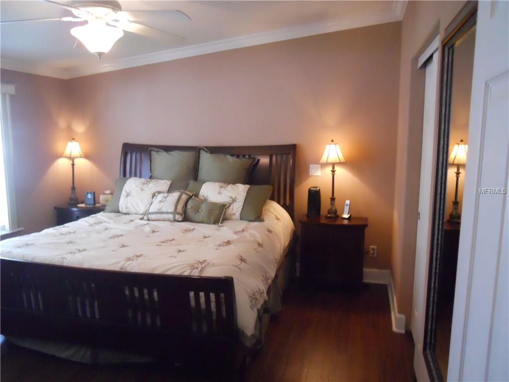 18675 US HIGHWAY 19 N, CLEARWATER, Florida 33764, 2 Bedrooms Bedrooms, 6 Rooms Rooms,2 BathroomsBathrooms,Residential,For sale,US HIGHWAY 19,U7845913