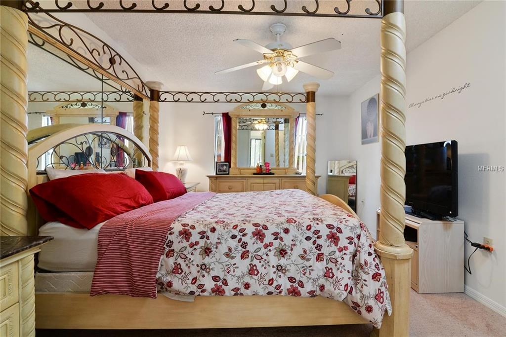 1020 MAYFAIR PLACE, KISSIMMEE, Florida 34758, 4 Bedrooms Bedrooms, 6 Rooms Rooms,2 BathroomsBathrooms,Residential,For sale,MAYFAIR,S4856740