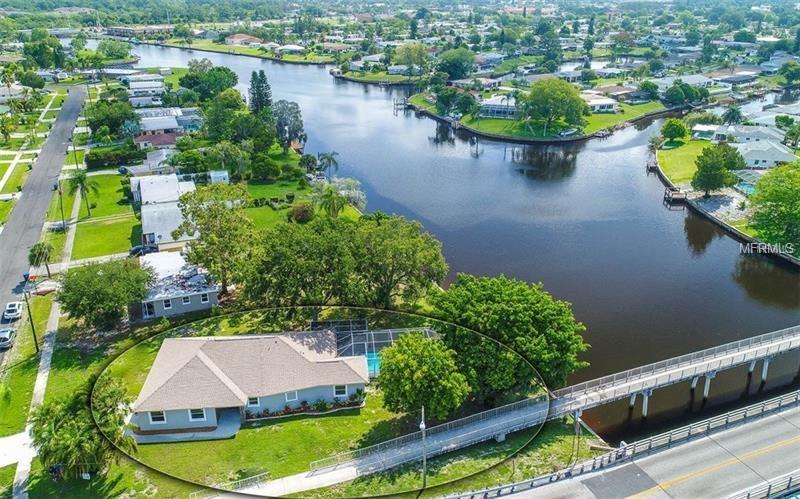 6520 S BISCAYNE DRIVE, NORTH PORT, Florida 34287, 3 Bedrooms Bedrooms, 5 Rooms Rooms,2 BathroomsBathrooms,Residential,For sale,BISCAYNE,D5922895