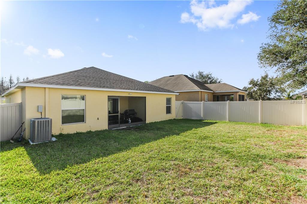 8432 HUNTERS FORK LOOP, RUSKIN, Florida 33573, 3 Bedrooms Bedrooms, 3 Rooms Rooms,2 BathroomsBathrooms,Residential,For sale,HUNTERS FORK,T2927886