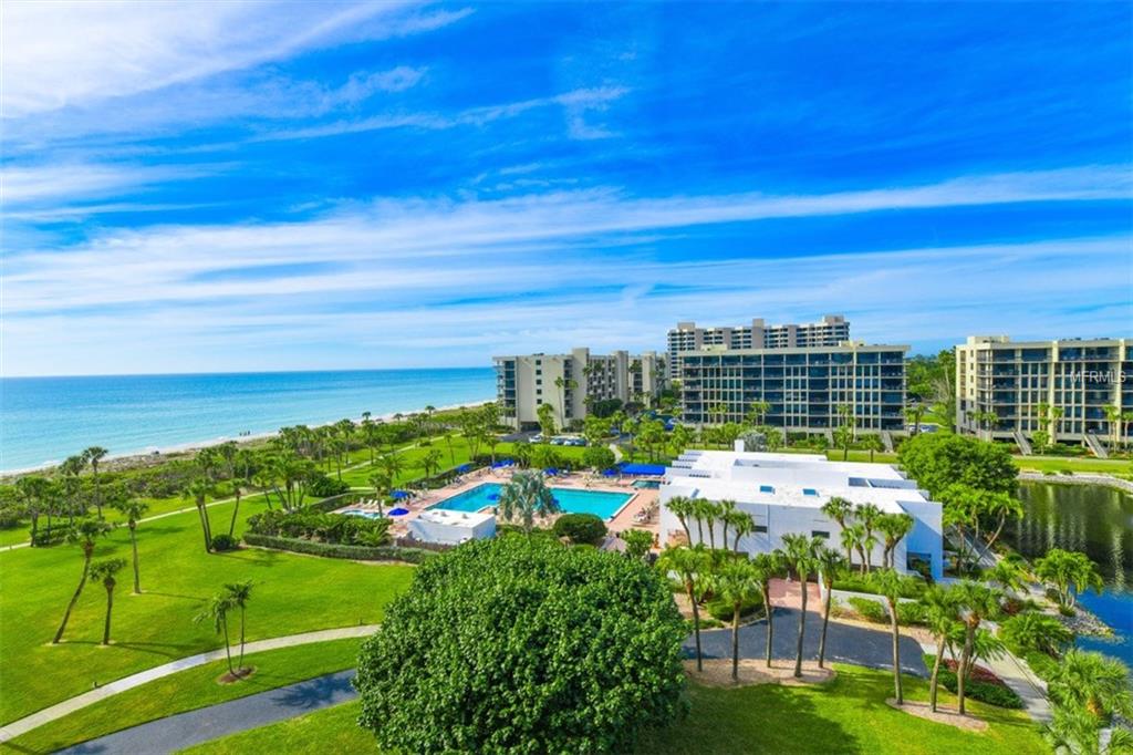 1075 GULF OF MEXICO DRIVE, LONGBOAT KEY, Florida 34228, 2 Bedrooms Bedrooms, 5 Rooms Rooms,2 BathroomsBathrooms,Residential,For sale,GULF OF MEXICO,A4210065