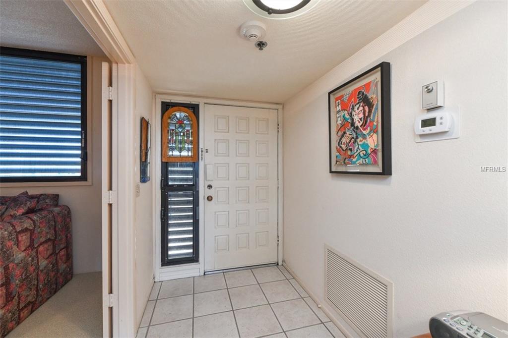 1075 GULF OF MEXICO DRIVE, LONGBOAT KEY, Florida 34228, 2 Bedrooms Bedrooms, 5 Rooms Rooms,2 BathroomsBathrooms,Residential,For sale,GULF OF MEXICO,A4210065