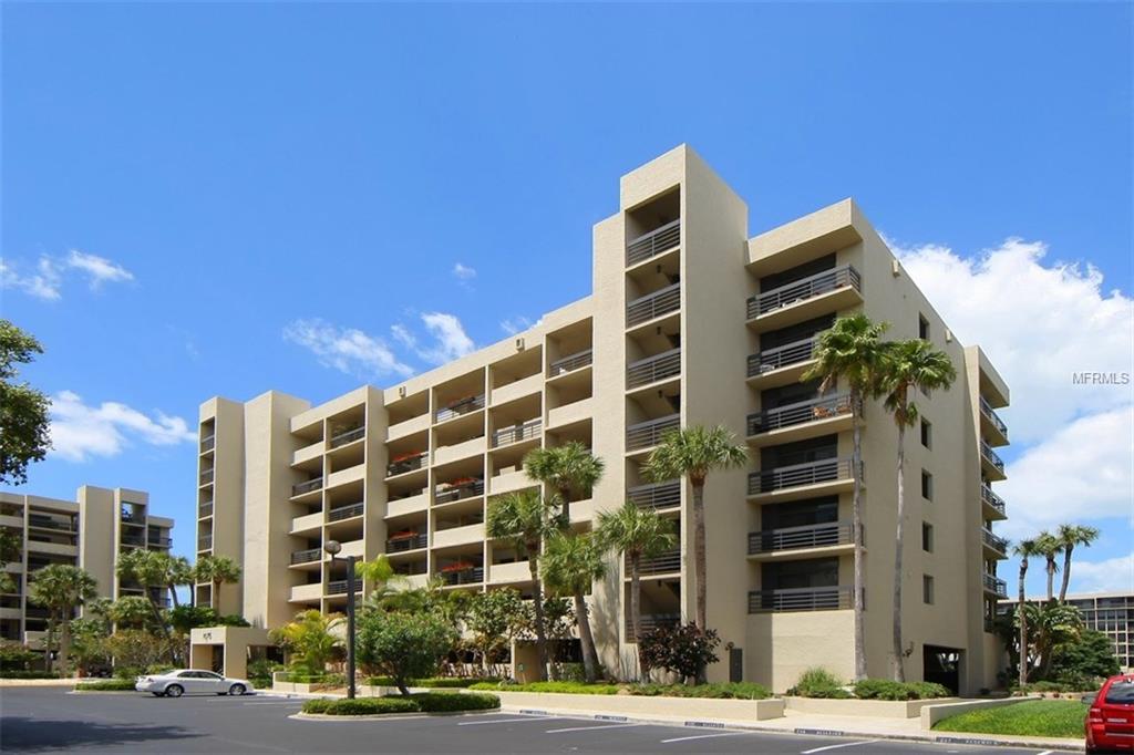 1075 GULF OF MEXICO DRIVE, LONGBOAT KEY, Florida 34228, 2 Bedrooms Bedrooms, 5 Rooms Rooms,2 BathroomsBathrooms,Residential,For sale,GULF OF MEXICO,A4210065