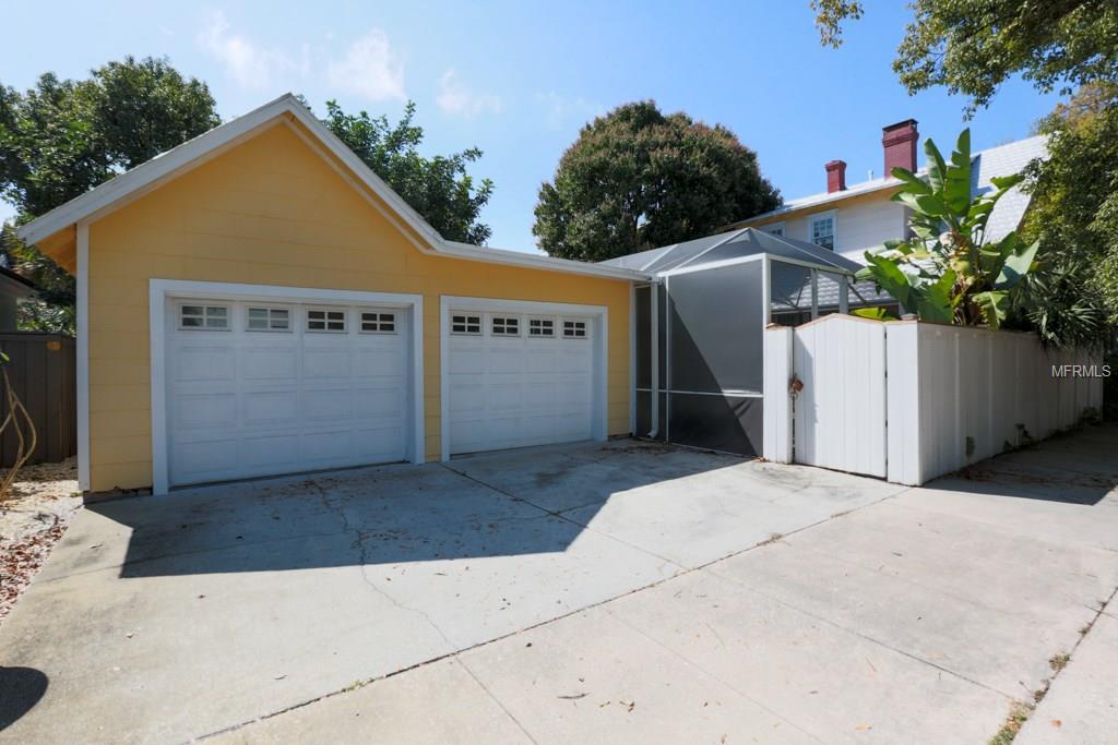 657 1ST STREET NE, ST PETERSBURG, Florida 33701, 3 Bedrooms Bedrooms, 10 Rooms Rooms,1 BathroomBathrooms,Residential,For sale,1ST,U7809878