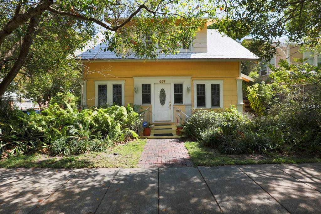 657 1ST STREET NE, ST PETERSBURG, Florida 33701, 3 Bedrooms Bedrooms, 10 Rooms Rooms,1 BathroomBathrooms,Residential,For sale,1ST,U7809878