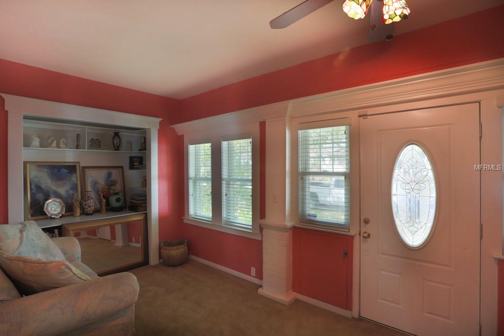 657 1ST STREET NE, ST PETERSBURG, Florida 33701, 3 Bedrooms Bedrooms, 10 Rooms Rooms,1 BathroomBathrooms,Residential,For sale,1ST,U7809878