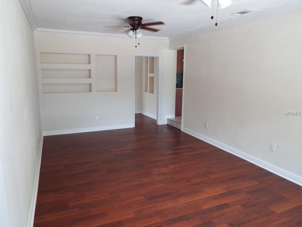 4401 W WISCONSIN AVENUE, TAMPA, Florida 33616, 4 Bedrooms Bedrooms, 8 Rooms Rooms,2 BathroomsBathrooms,Residential,For sale,WISCONSIN,T2891996