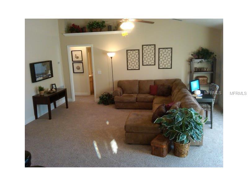 2233 ANGEL FISH LOOP, LEESBURG, Florida 34748, 4 Bedrooms Bedrooms, 6 Rooms Rooms,3 BathroomsBathrooms,Residential,For sale,ANGEL FISH,O5539449